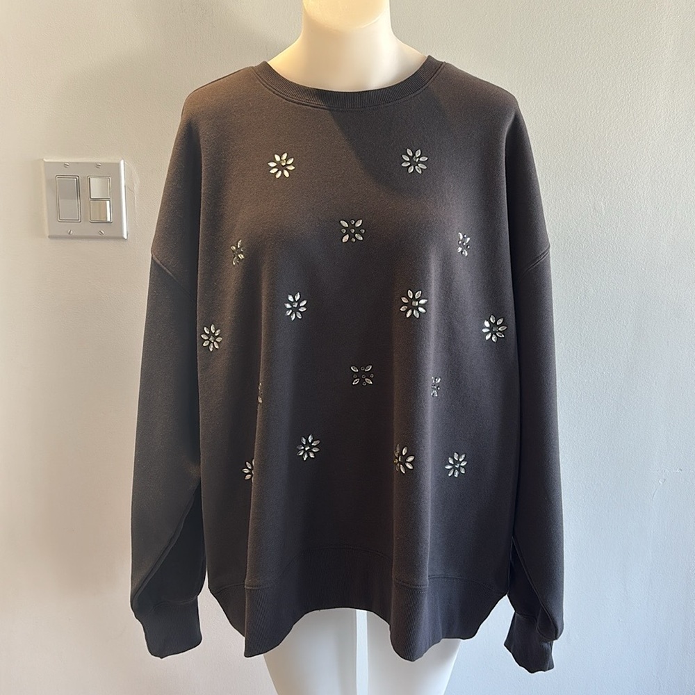 mySTYLE Floral Jeweled Charcoal Grey Crewneck Sweater